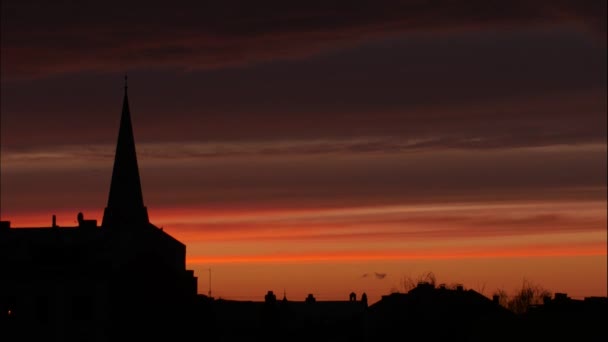 Illuminazione scura drammatico cielo timelapse — Video Stock