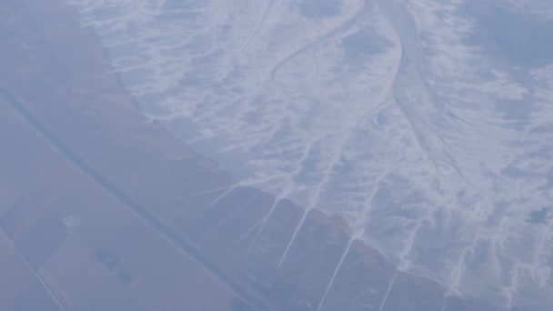 Vista desde una ventana plana — Vídeo de stock