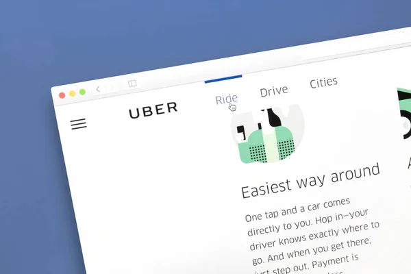 Situs Uber pada layar komputer — Stok Foto