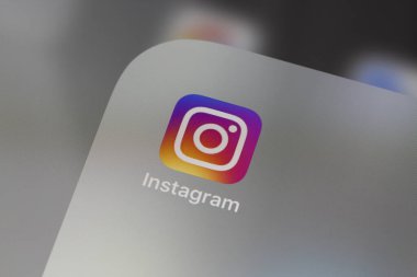 Ostersund, İsveç - 13 Mayıs 2020: Instagram uygulama simgesi. Instagram bir Amerikan fotoğraf ve video paylaşım sosyal ağ hizmetidir..