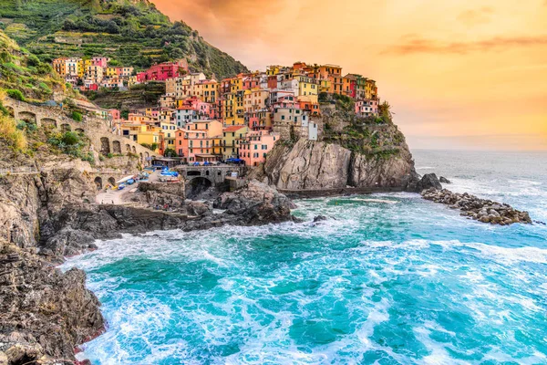 Manarola，五渔村国家公园，利古里亚意大利 — 图库照片