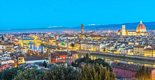 Florence at sunrise, Toscane, Italië. — Stockfoto