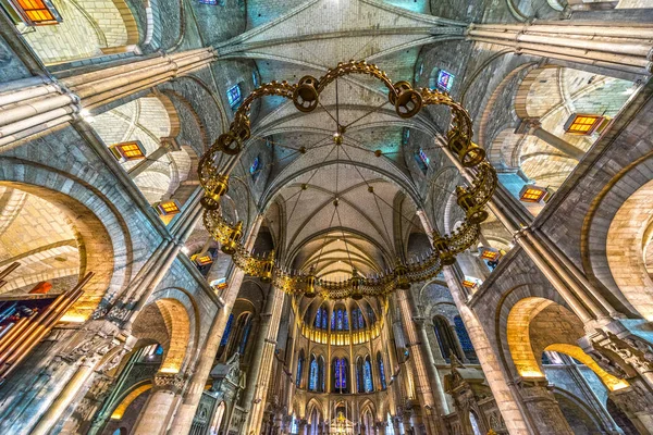 Basílica de Saint-Remi em Reims, França . — Fotografia de Stock