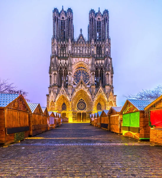 Notre Dame Reims katedrális, Franciaország — Stock Fotó