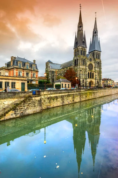 Chalons en champagne hauptplatz, frankreich — Stockfoto