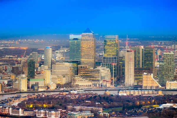 Canary Wharf wolkenkrabbers, London, Verenigd Koninkrijk — Stockfoto