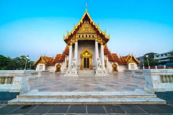 Wat Benchamabophit Dusit wanaram.  Bangkok, Thailandia. — Stock Photo, Image