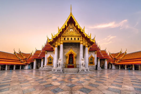 Wat Benchamabophit Dusit wanaram. Bangkok, Thailand. — Stockfoto