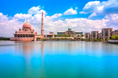 Putra Camii, Putrajaya federal bölgesinde, Kuala Lumpur, Mala