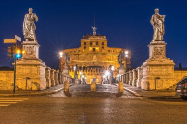 Aziz Angelo Kalesi ve köprü sunset, Roma, İtalya.