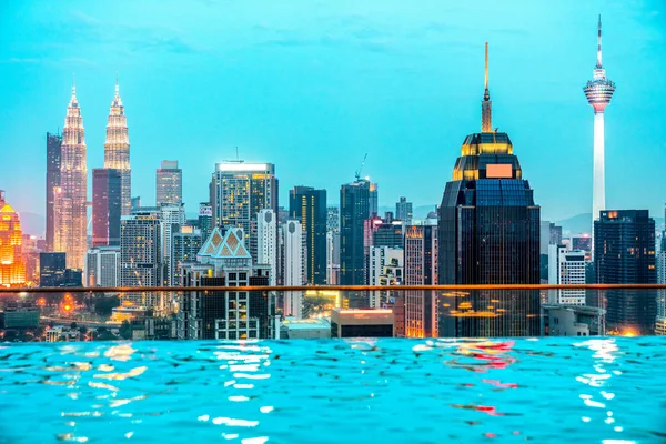 Kuala Lumpur, Malesia. skyline Tramonto dal Parco di Titiwangsa . — Foto Stock