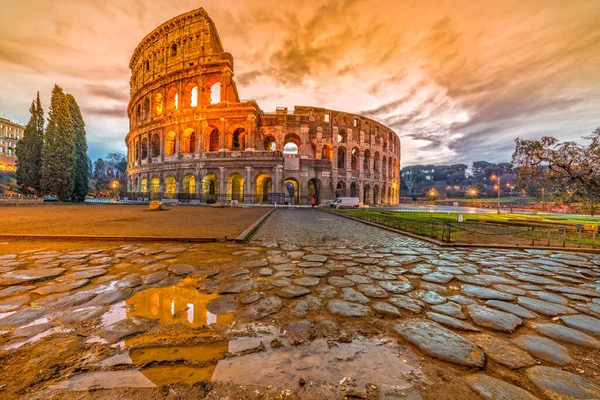 ローマ、コロッセオです。イタリア. — ストック写真