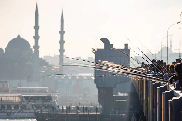 Istanbul galata brücke, truthahn — Stockfoto
