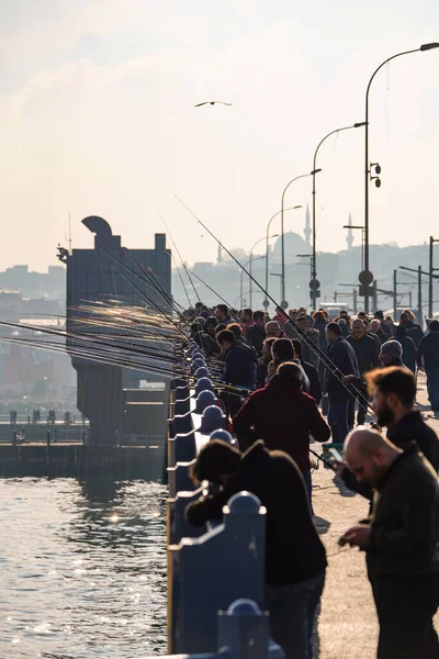 Istanbul Galata Bridge, Turkije — Stockfoto