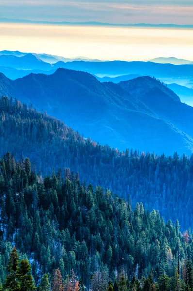 Sequoia parque nacional, Califórnia, EUA — Fotografia de Stock