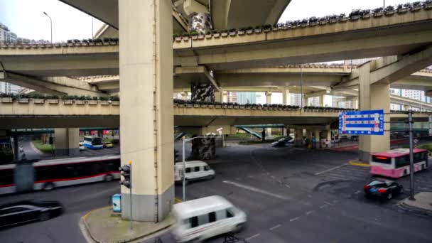 Shanghai Verhoogde Wegkruising Kruispunt Viaduct China — Stockvideo