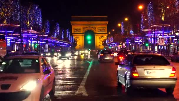 法国巴黎 2016年11月12日 胜利拱门 Arc Triumph 和爱丽舍大道 Champs Elysee 周围的交通 — 图库视频影像