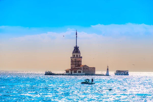乙女の塔、イスタンブール、トルコ. — ストック写真