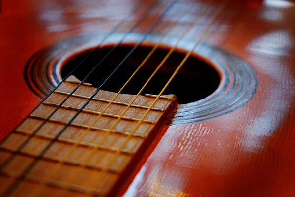 Primer plano de cuerdas de guitarra para música — Foto de Stock