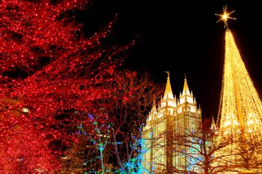 Tapınak Salt Lake City Utah Noel ışıkları ile kare