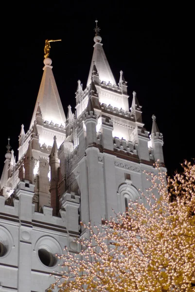 Salt Lake City Mormón SUD Templo por la noche — Foto de Stock