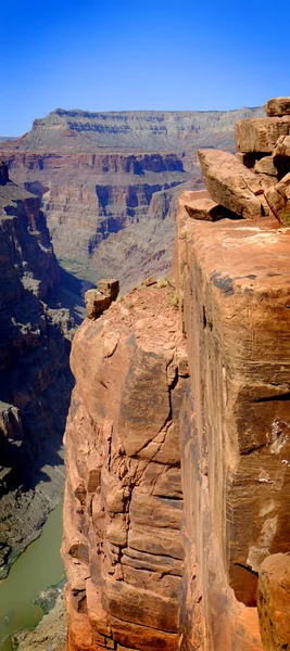 Lidé na severní okraj Grand Canyonu rokle — Stock fotografie