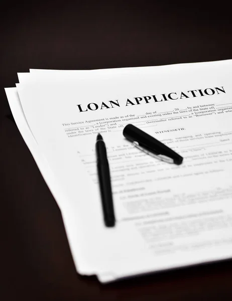 Loan Contract Document on Desk with Black Pen — Stock Photo, Image