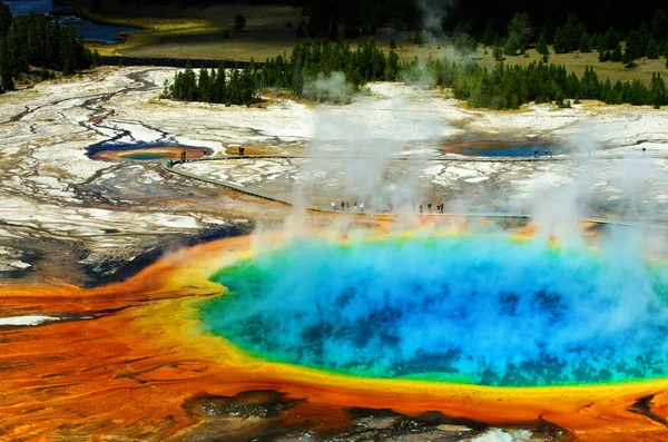 Grand Prismatic Pool at Yellowstone National Park — Stock Photo, Image