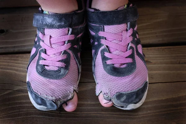 Old Worn Out Shoes with Holes and Toes — Stock Photo, Image