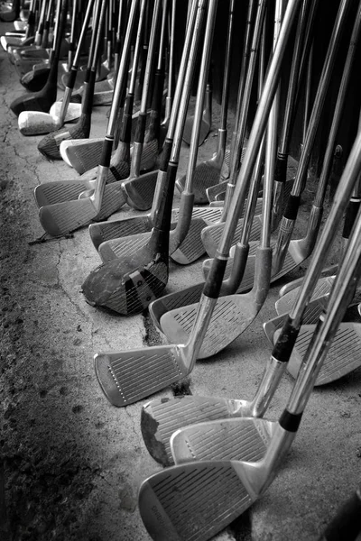 Oude golfclubs — Stockfoto