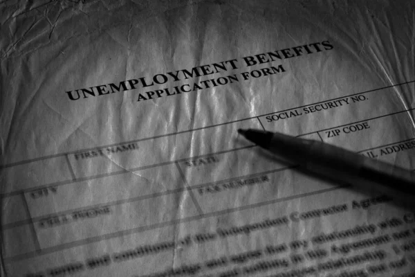 Written Unemployment Benefits Application Form — Stock Photo, Image