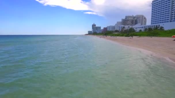 Vliegen over Miami Beach Fl — Stockvideo