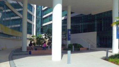 FIU üniversite kampüsü Mimarlık 4k