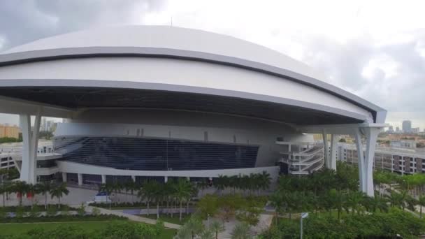 Imágenes aéreas del estadio Marlins — Vídeo de stock