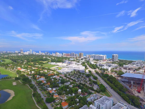 Imagem aérea Miami Beach campo de golfe paisagem — Fotografia de Stock