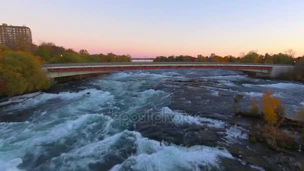 Letecké záběry Usa Niagarské vodopády — Stock video