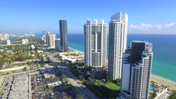 Imágenes aéreas Trump Towers Sunny Isles Beach — Vídeos de Stock