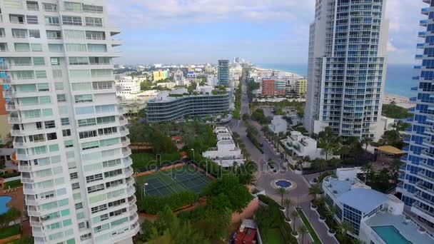 Miami Beach Appartementen luchtfoto video — Stockvideo