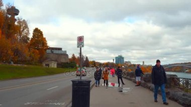 Niagara Falls Kanada doğal yürüme yolu