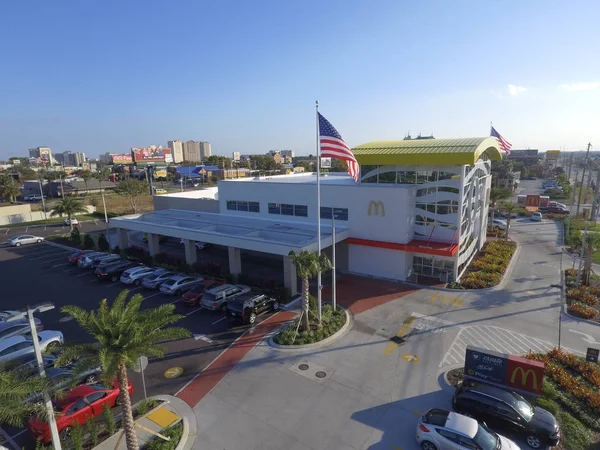 Worlds largest Mcdonalds — Stock Image Worlds largest Mcdonalds Stock Photo