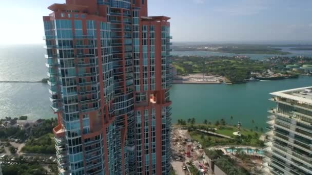 Luxury condominiums Miami Beach — Stockvideo