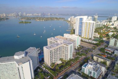 Havadan görüntü Miami Beach West Avenue