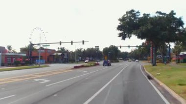 Uluslararası sürücü Orlando üzerinde sürüş
