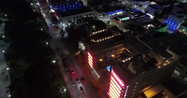 Повітряних кадри Вулиця Оушен-Драйв у місті Маямі-Біч, Флорида — стокове відео