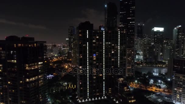 Vídeo aéreo Brickell à noite 4k 60p — Vídeo de Stock