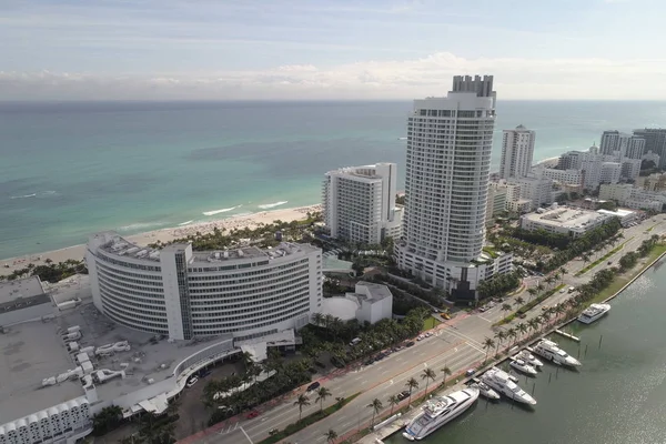 Hoteles en primera línea de playa Miami Beach — Foto de Stock