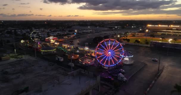 Vidéo aérienne d'un carnaval — Video