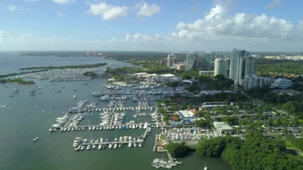 Cena en Coconut Grove Key Marina — Vídeo de stock