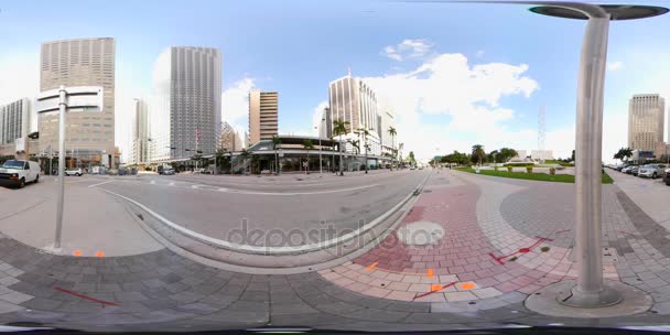360vr πλάνα του Biscayne λεωφόρο στο κέντρο της πόλης Μαϊάμι — Αρχείο Βίντεο