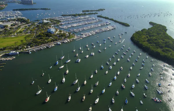 Boats in a cape view — Stock Photo, Image